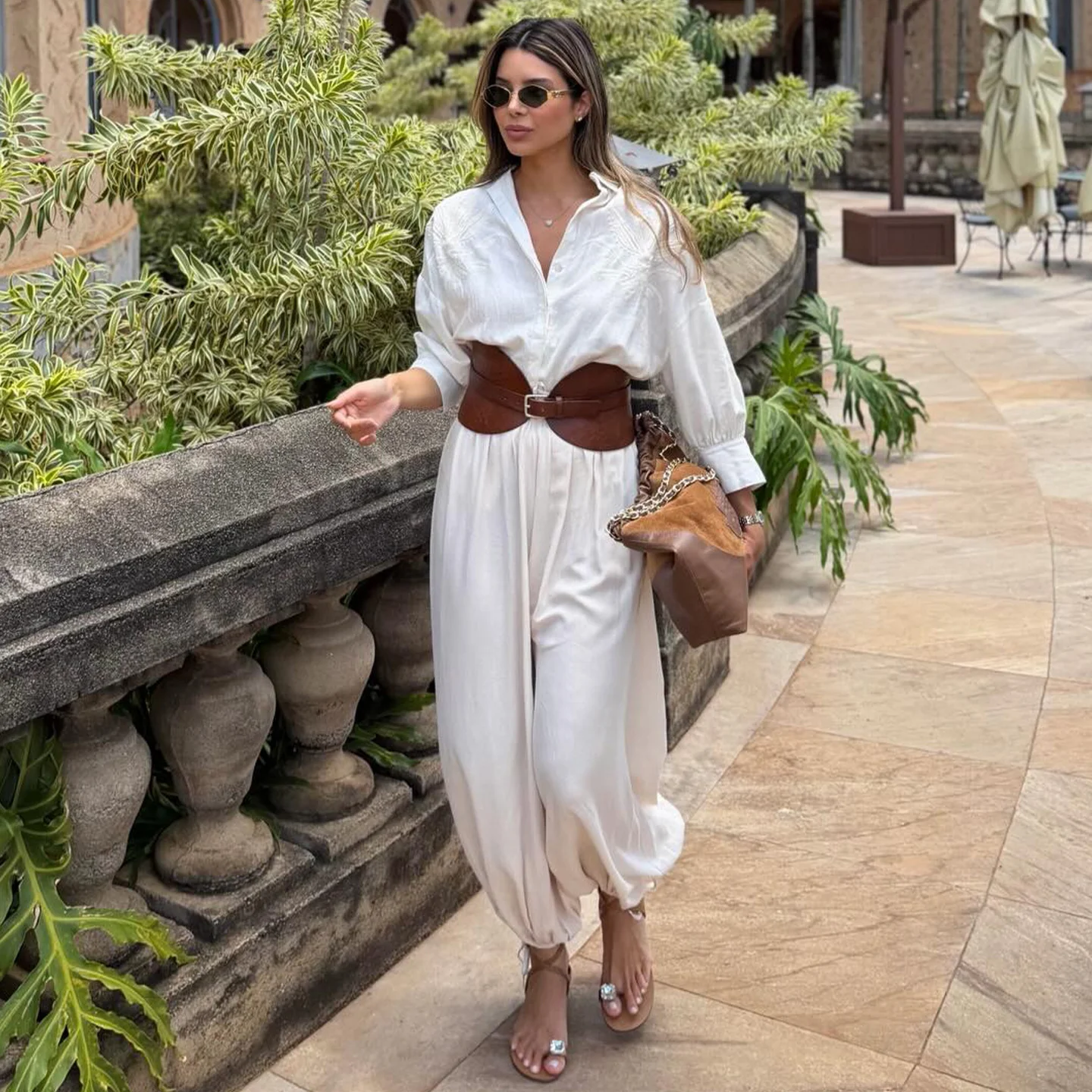Damen voluminöser Jumpsuit mit eleganter Knopfbluse und Taillengürtel R&B - Image 3