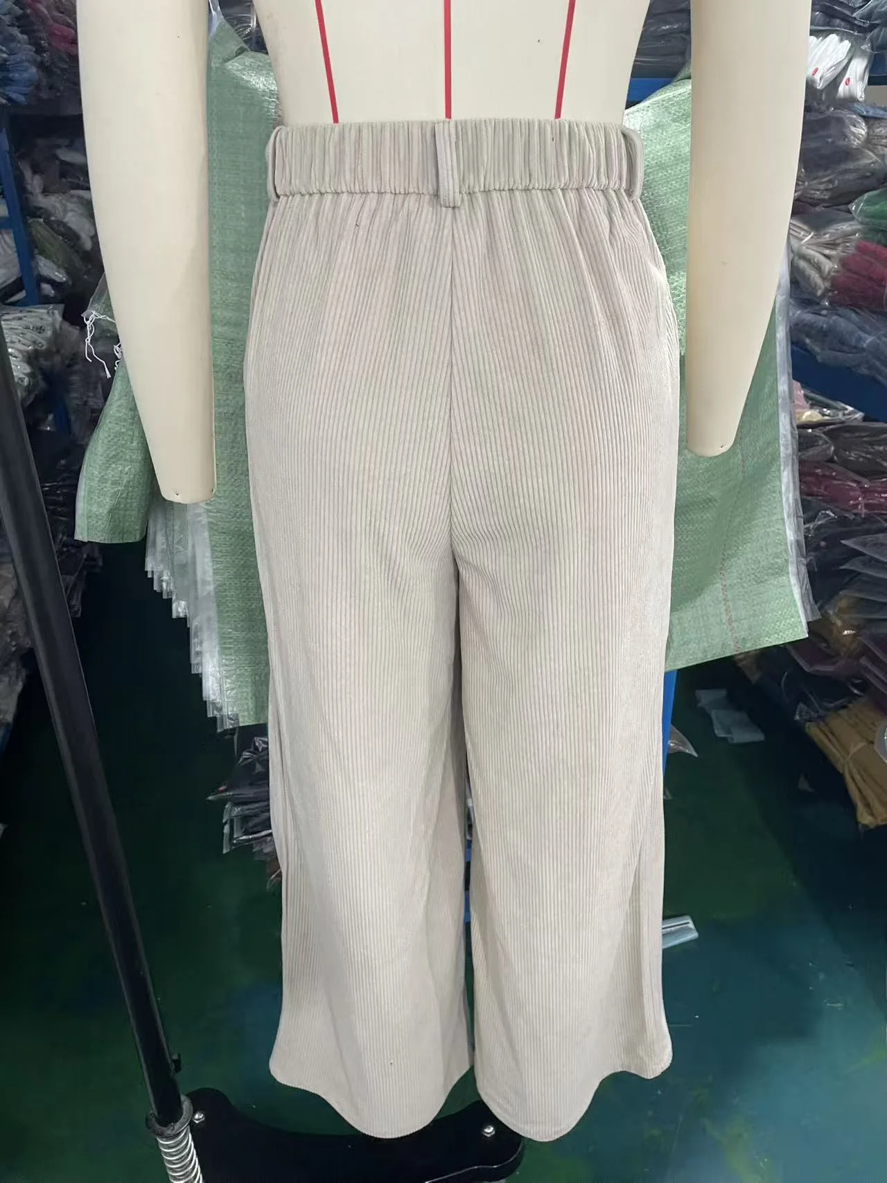 Damen Weite Cordhosen R&B - Image 14