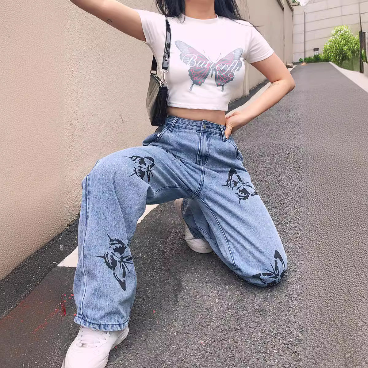 Damen weite Jeans mit auffälligem Schmetterlingsdruck R&B - Image 3