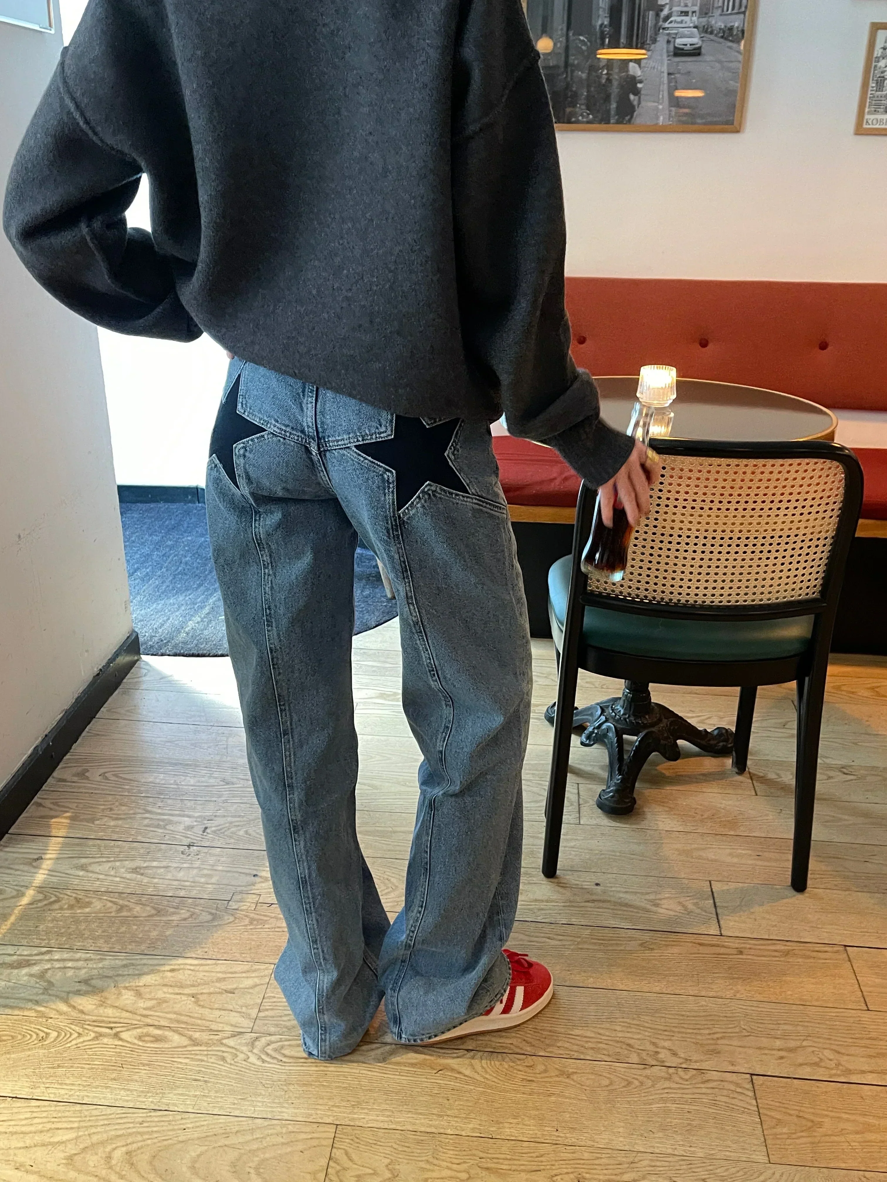 R&B | Loose Fit Jeans mit Sternen