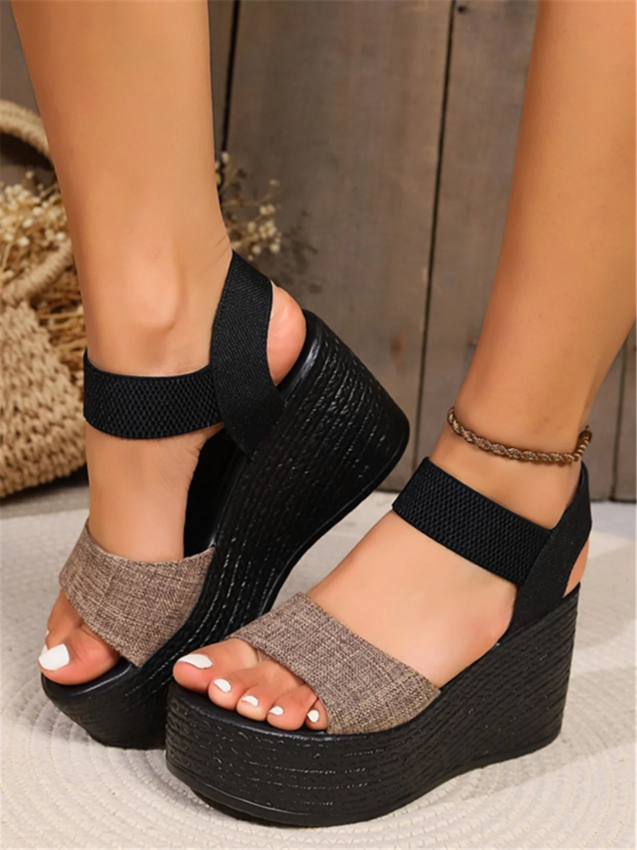 R&B | Plateau Sandalen für Damen - Image 4