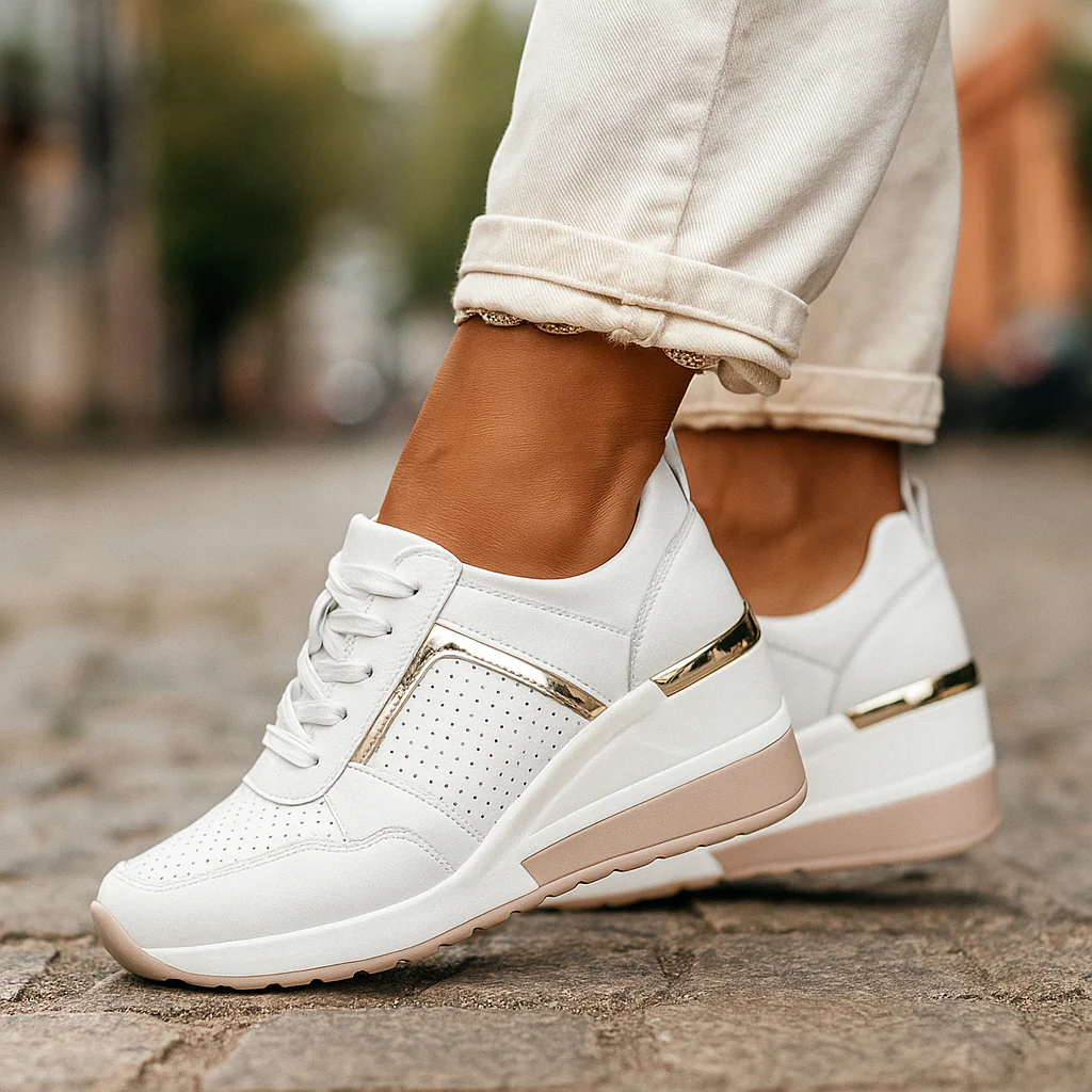 Hochwertige Damenschuhe mit goldenen Details R&B R&B - Image 4