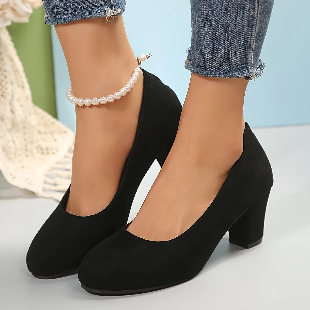 Pumps mit breiter Zehenkappe und stabilem Absatz R&B R&B - Image 6