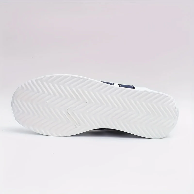 Sportlich elegante Sneaker R&B R&B - Image 4