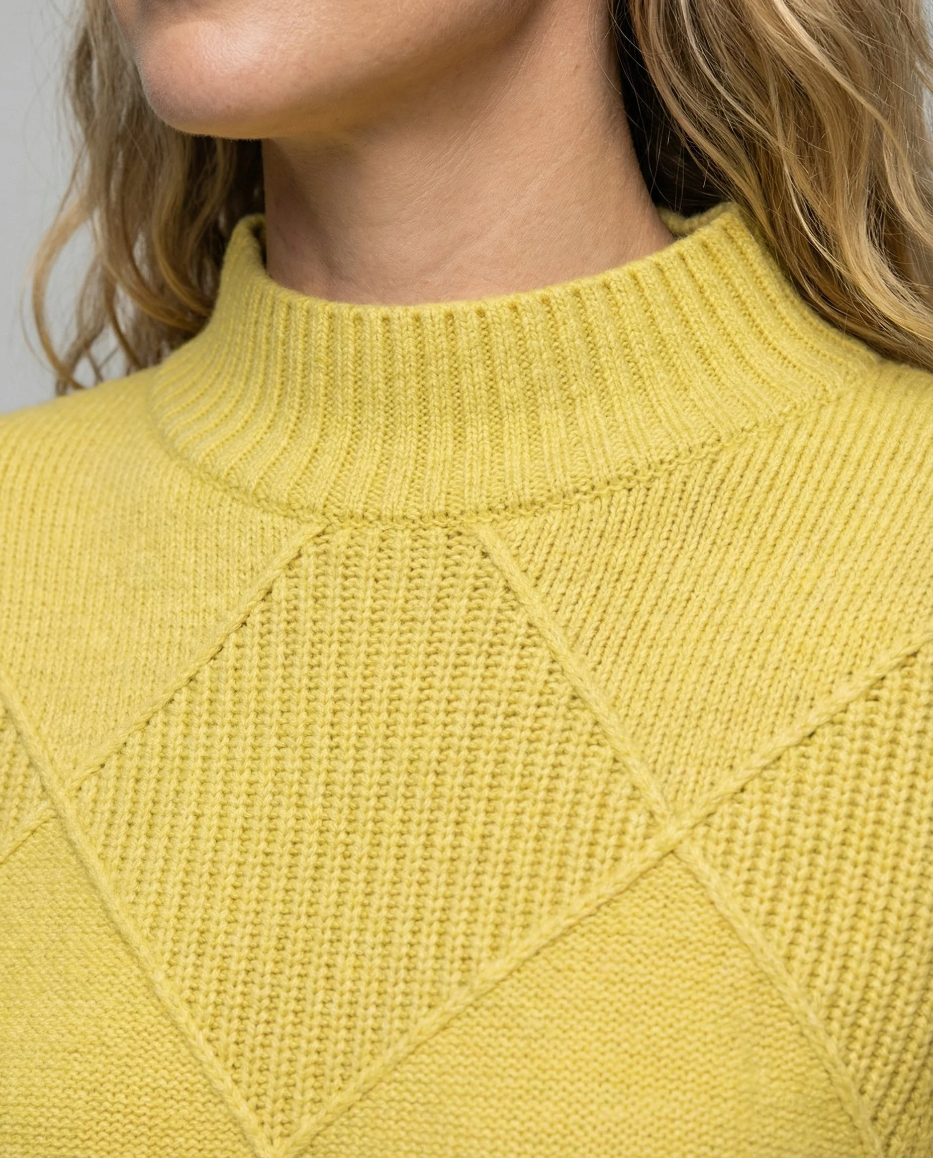 Weicher Rollkragenpullover Damen | R&B - Image 5